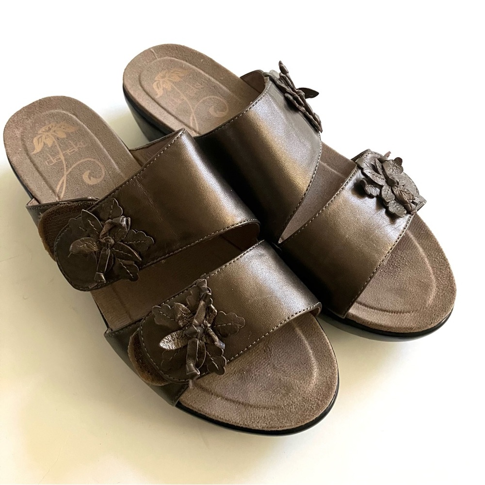 Dansko Women’s Donna Slide Sandals. Flowers. 10-10.5